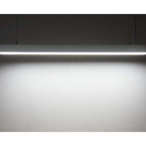 Linea 40W LED piekarināmā griestu lampa - Balta - Neitrāli balta gaisma (4500K)