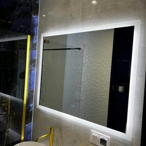 Spogulis ar iebūvētu LED apgaismojumu ø120x50cm
