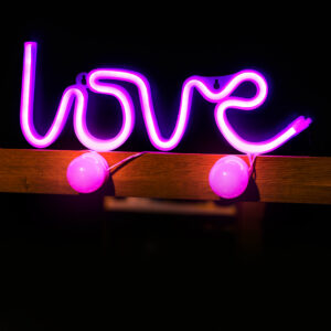 Neona LED simbols-LOVE, Rozā